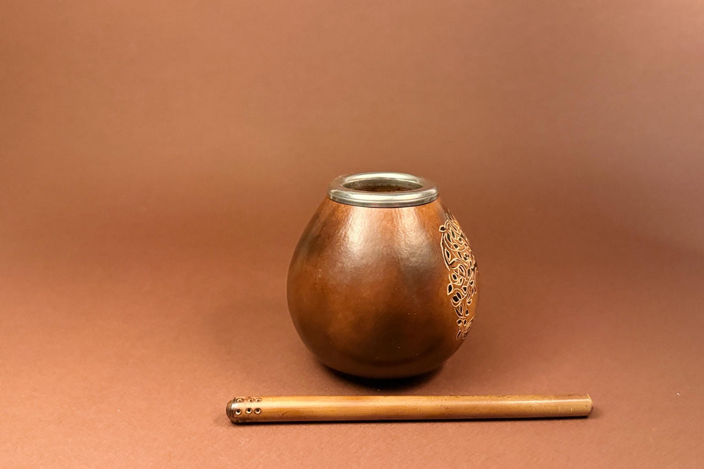 Handmade Yerba Mate Gourd 400ml with Tree of Life Engraving