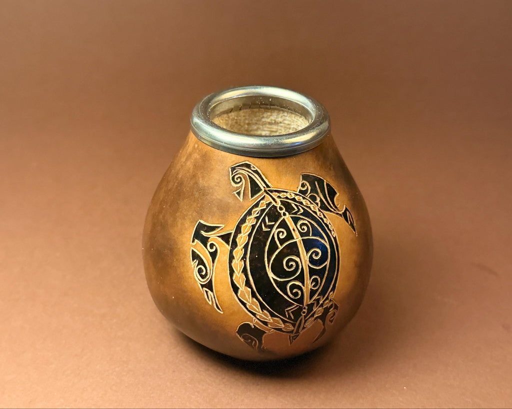 Handmade Mate Gourd 400ml with Turtle Engraving