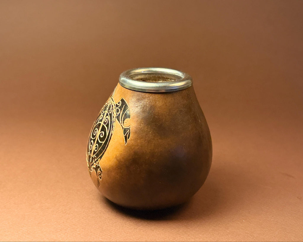Handmade Mate Gourd 400ml with Turtle Engraving