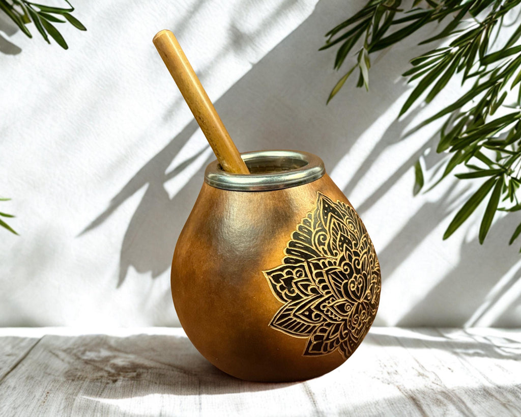 Calabash Mate Gourd with Lotus Flower