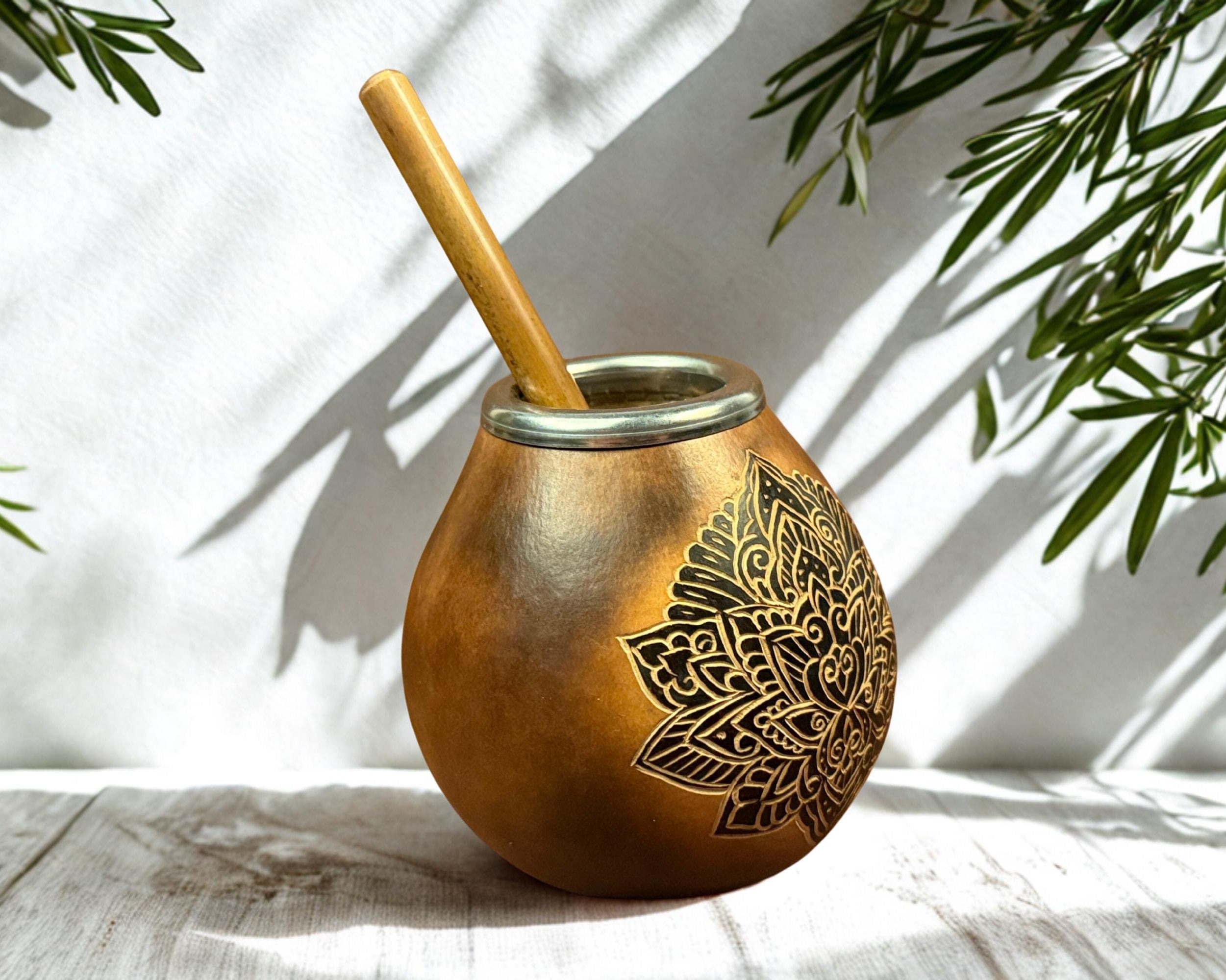 Calabash Mate Gourd with Lotus Flower