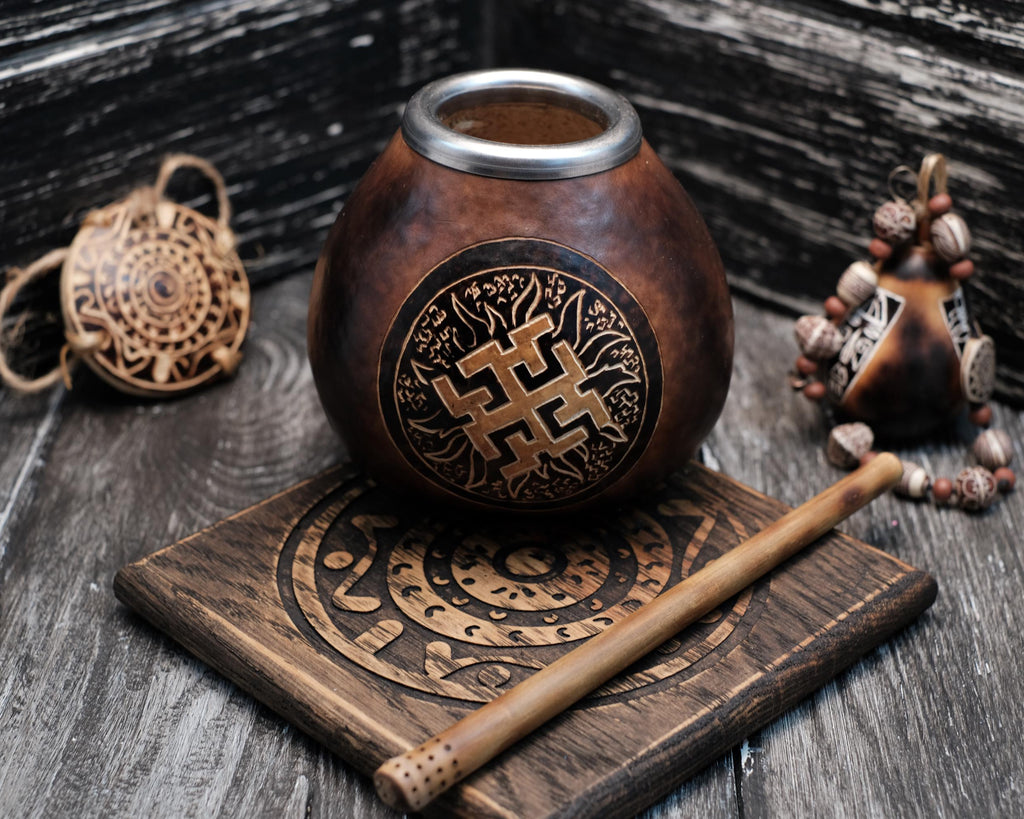 Handcrafted 400ml Calabash Mate Gourd with Slavic Kolovrat Symbol