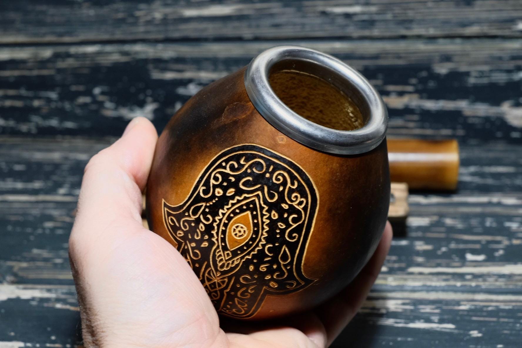 Yerba Mate Gourd with Hamsa Engraving