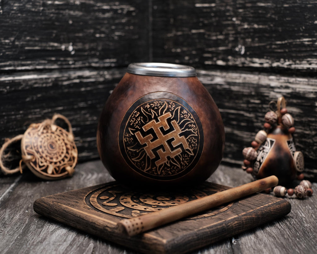 Handcrafted 400ml Calabash Mate Gourd with Slavic Kolovrat Symbol