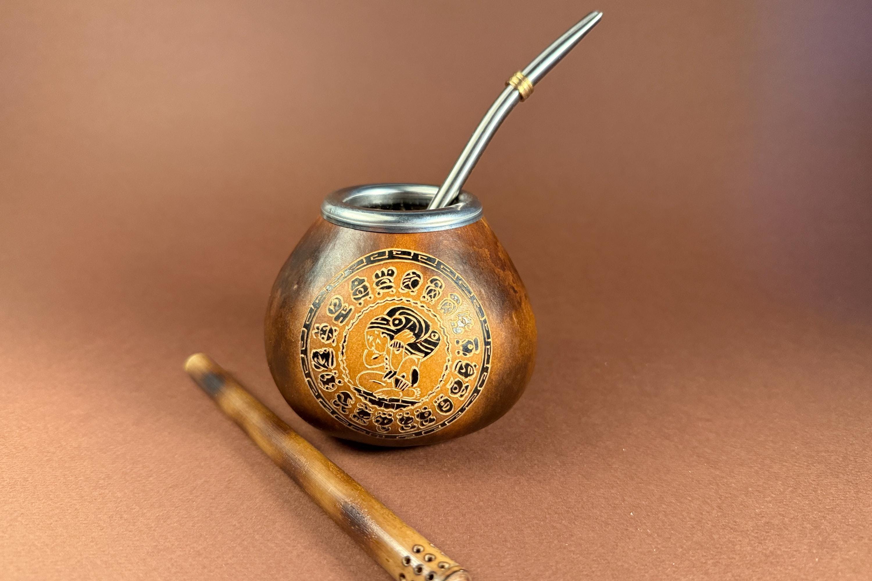 Yerba Mate Gourd 400ml with Calendar Mandala Engraving