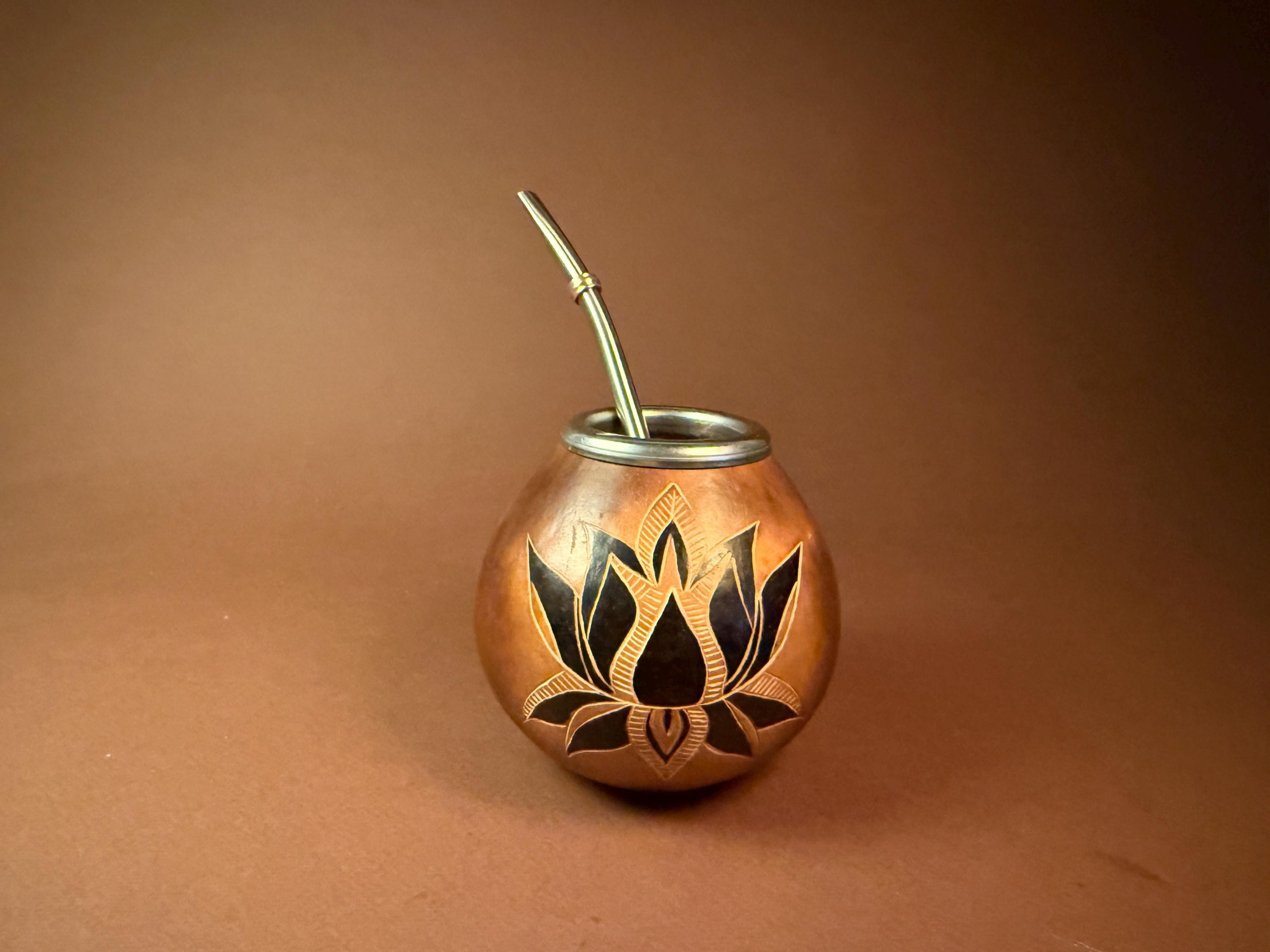 Yerba Mate Gourd 400ml White Lotus Engraving